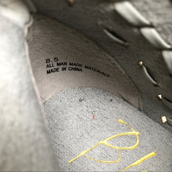 LAST ONE‼️S/9 Braided Grey Booties! 🐰 - Picture 7 of 7